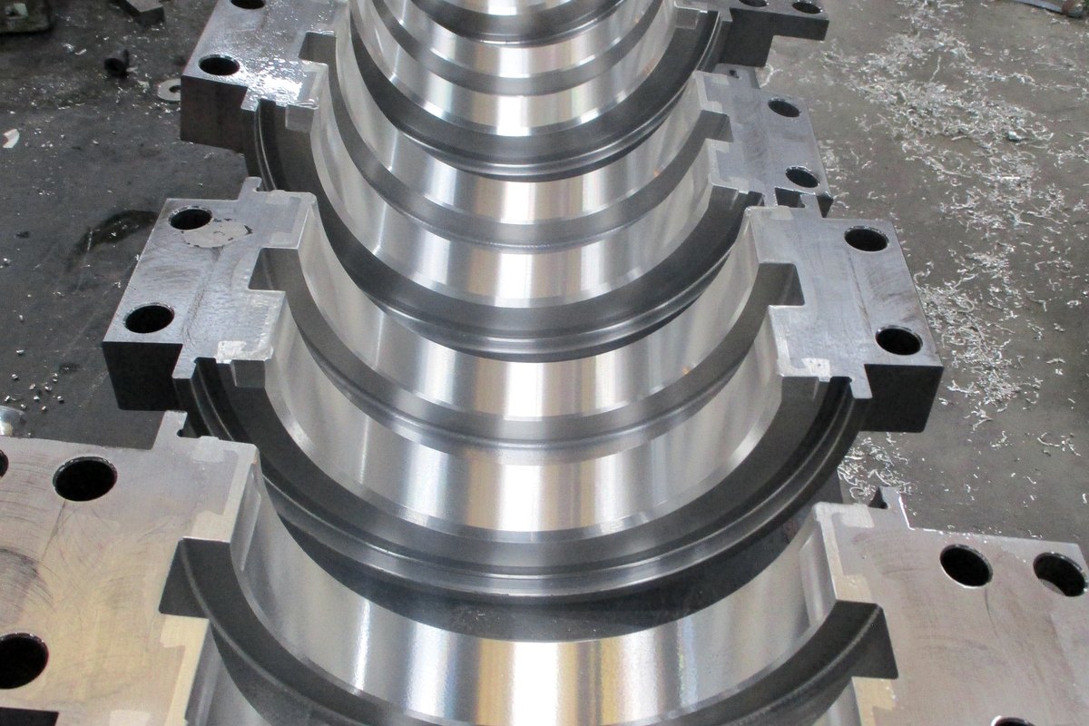 Precision-machined shaft component